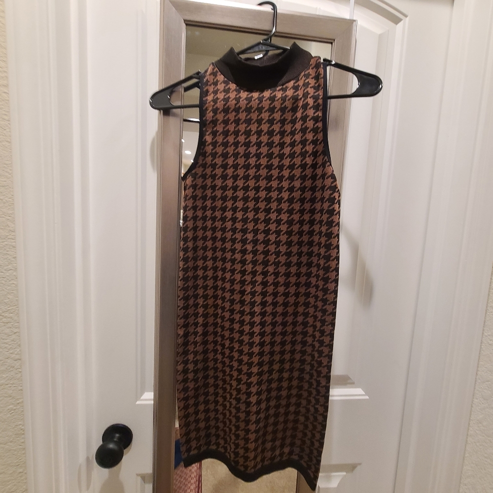 Fashion Nova size s/m dress